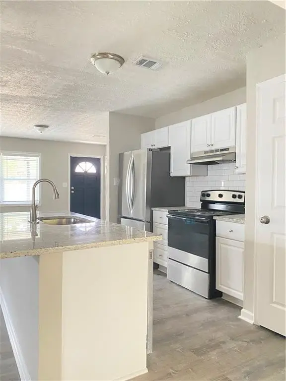 8947 Yarmouth Drive, Jonesboro, GA 30238 - Image #3