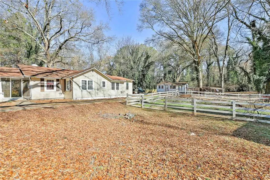 66 Howell Drive Sw, Atlanta, GA 30331 - Image #3