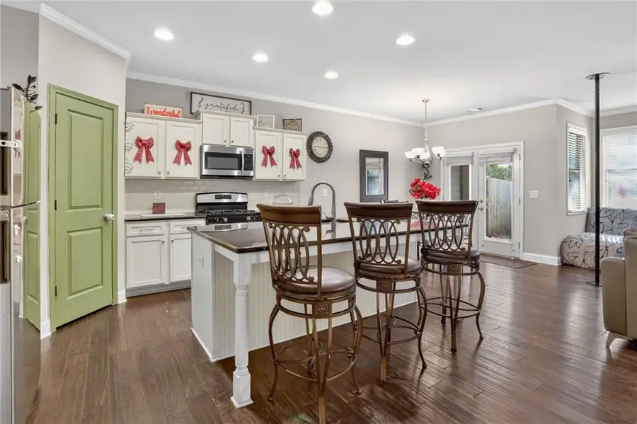 432 Braemore Mill Drive, Lawrenceville, GA 30044 - Image #2