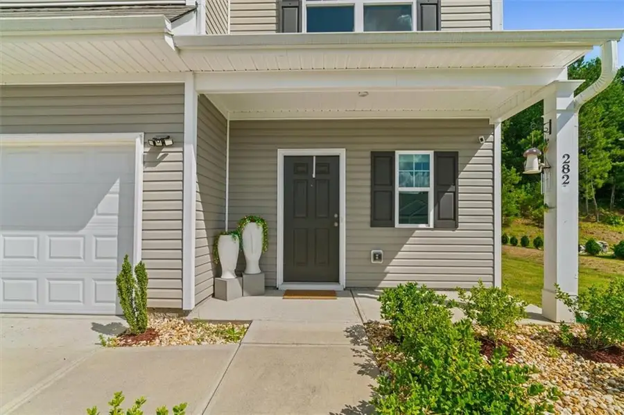 282 Collington Circle, Dalton, GA 30721 - Image #2