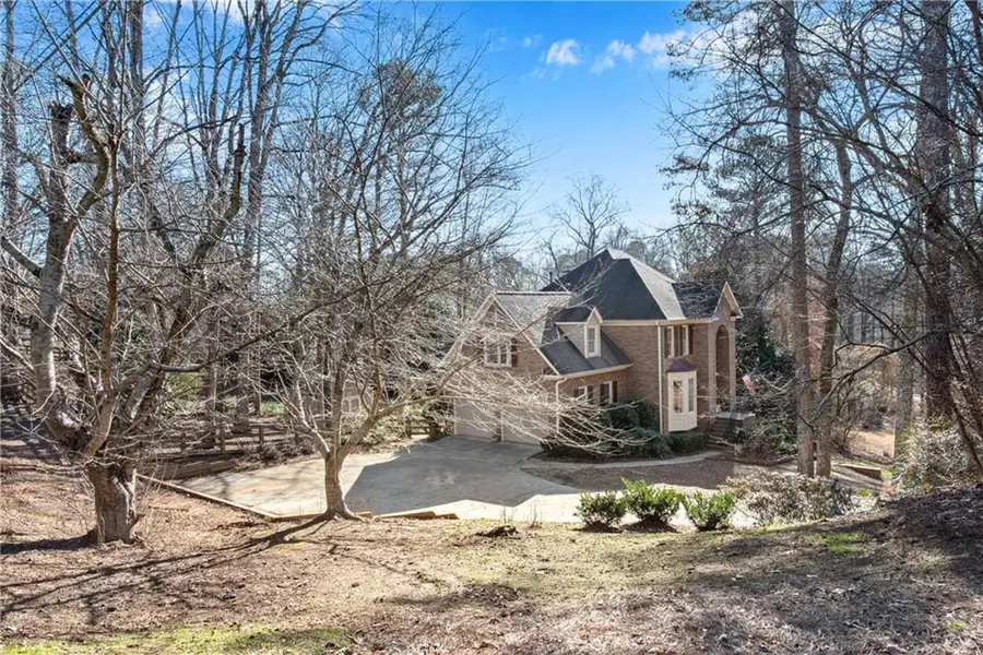 2550 Grassview Drive, Alpharetta, GA 30004 - Image #2