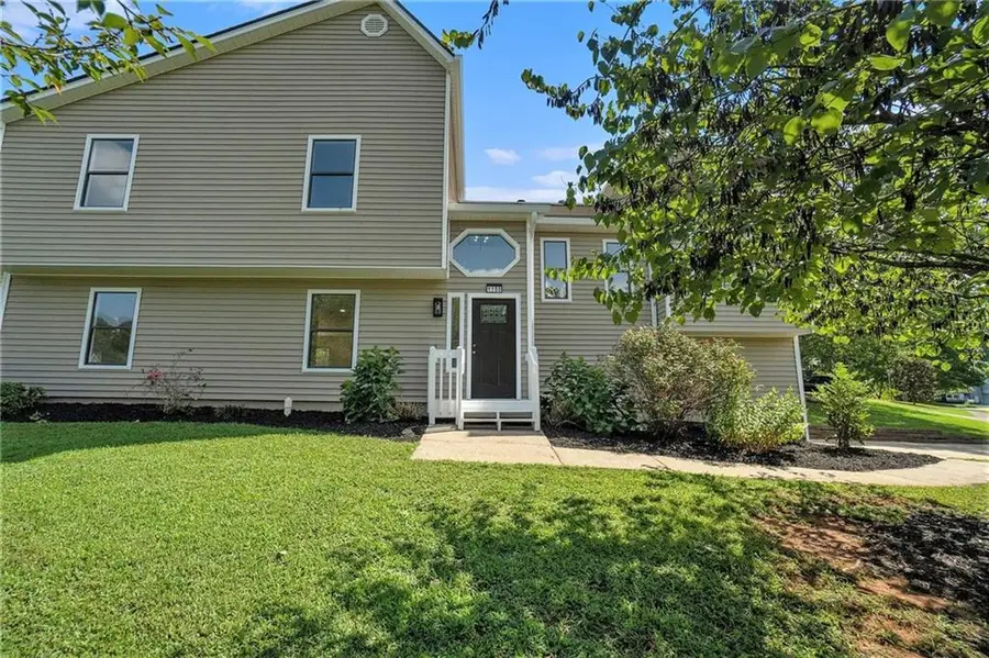 1100 Sallete Court, Marietta, GA 30066 - Image #2