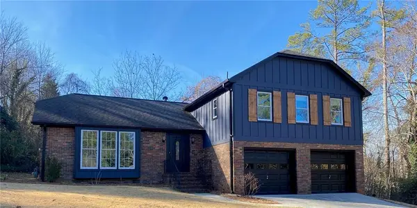 323 West Claiborne Ct Court, Marietta, GA 30066