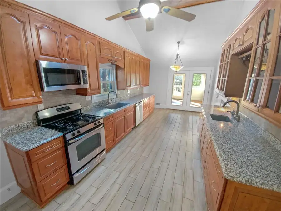 7185 Meadowsweet Trace, Roswell, GA 30076 - Image #2