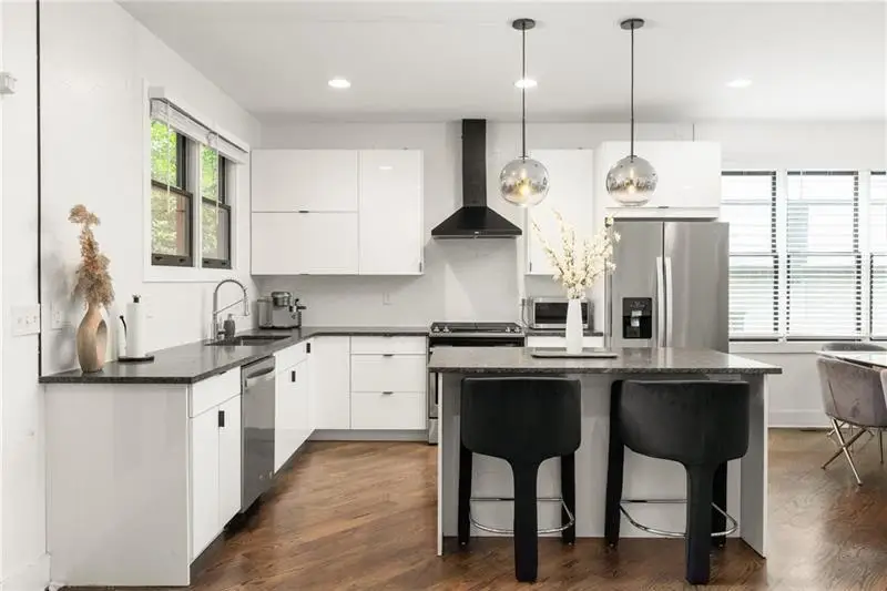 1560 New Street Ne, Atlanta, GA 30307 - Image #2