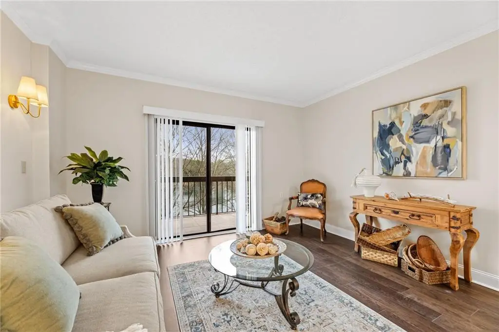 1800 Clairmont Lake, Decatur, GA 30033 - #1