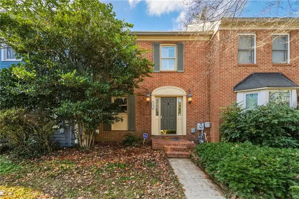 1382 Old Virginia Court Se, Marietta, GA 30067