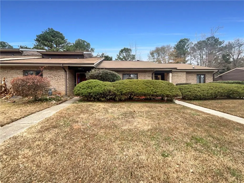 1467 Stoneleigh Circle, Stone Mountain, GA 30088 - #1