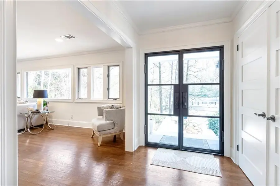 2858 Mornington Drive Nw, Atlanta, GA 30327 - Image #3