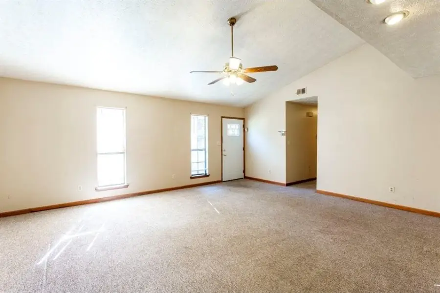 399 Sir Winston Court, Jonesboro, GA 30238 - #2