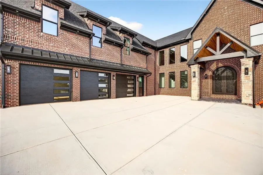 403 Thunder Road, Buford, GA 30518 - Image #2