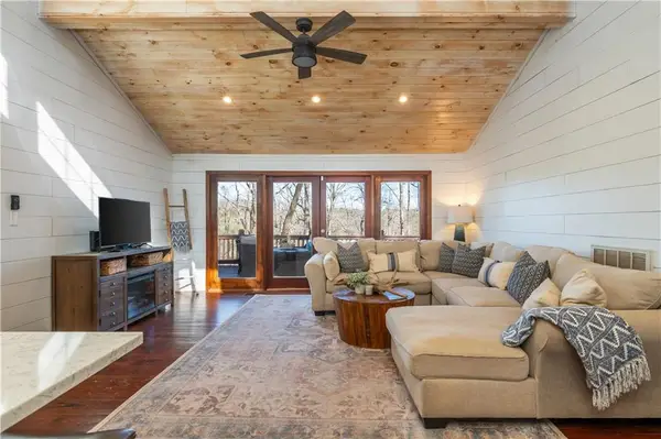 27 Toto Creek Drive E, Dawsonville, GA 30534