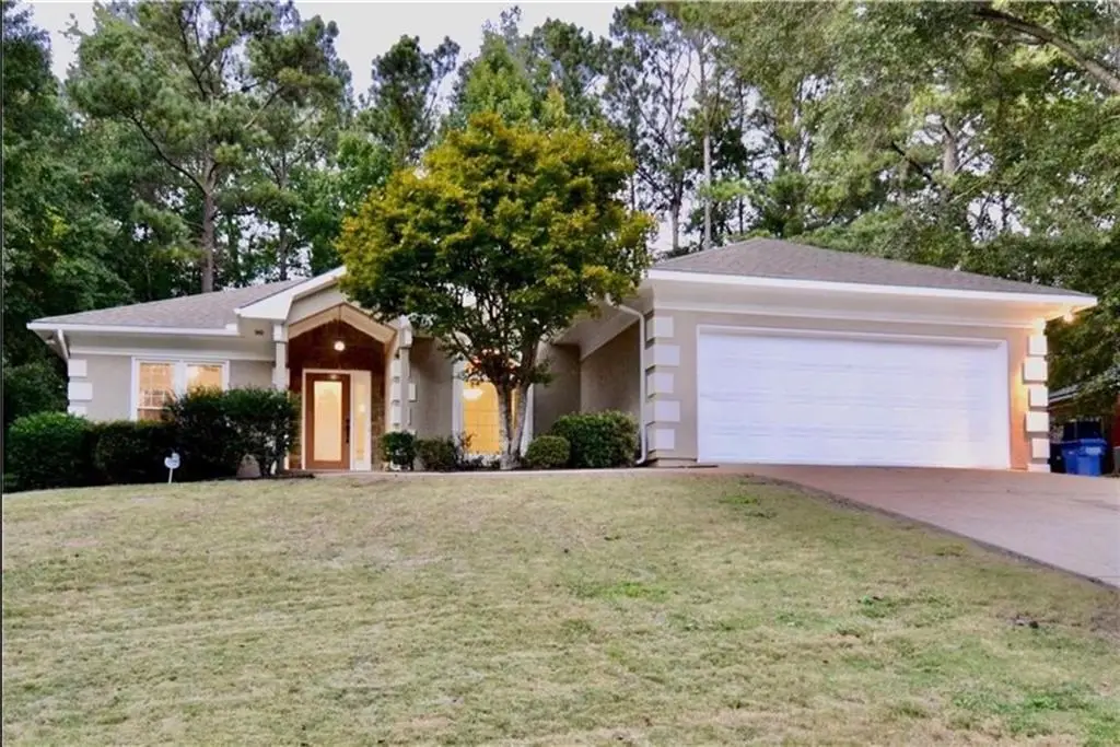 911 Oakwood Drive, Columbus, GA 31904 - Image #1