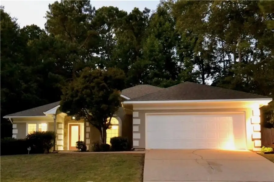 911 Oakwood Drive, Columbus, GA 31904 - Image #2