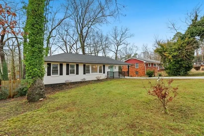 623 Montevista Street Sw, Atlanta, GA 30310 - Image #2