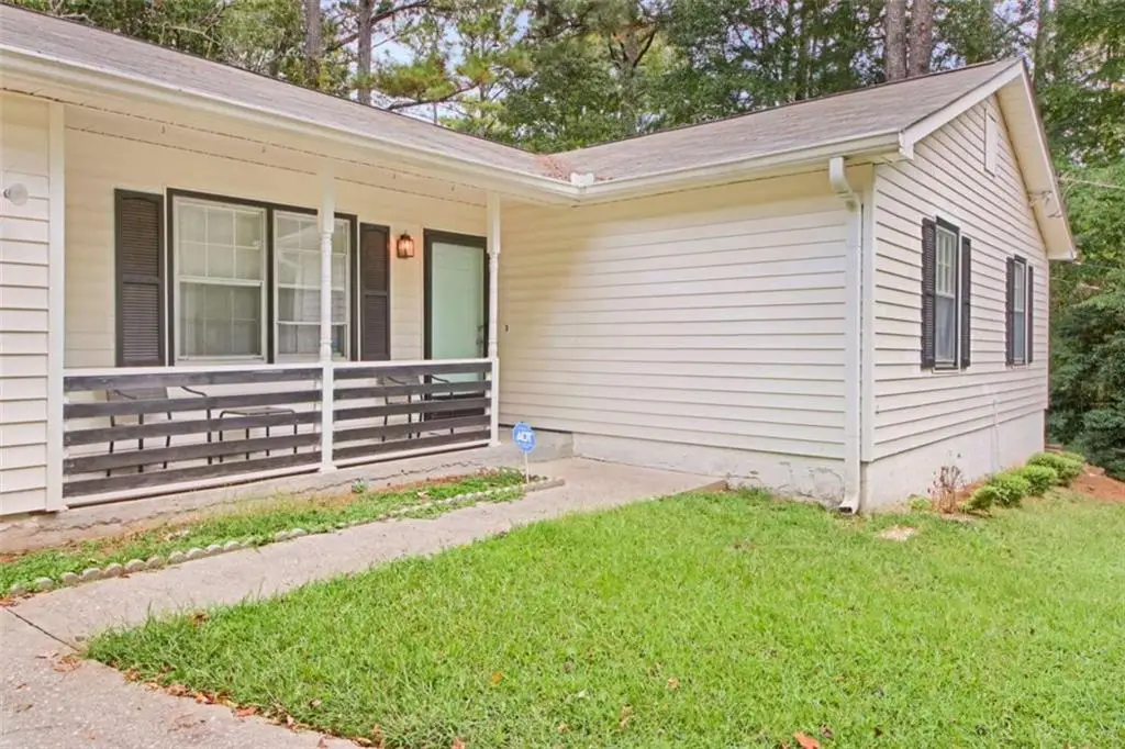 3992 Wrexham Drive, Snellville, GA 30039 - Image #1