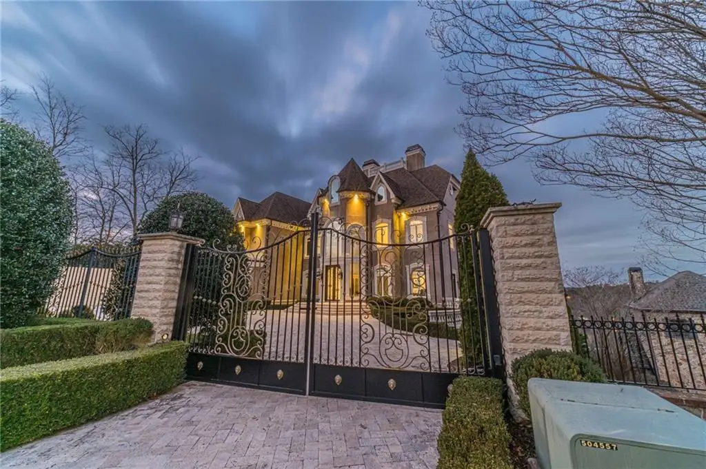 8330 Jett Ferry Road, Sandy Springs, GA 30350 - Image #1