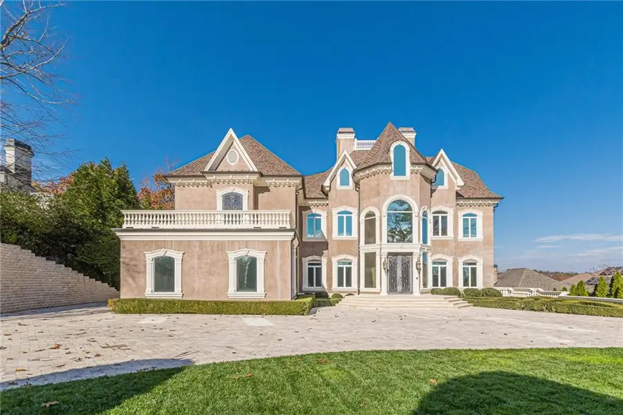 8330 Jett Ferry Road, Sandy Springs, GA 30350 - Image #2