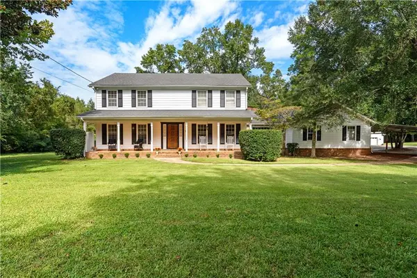 894 Upper Woolsey Road, Hampton, GA 30228