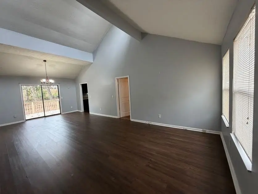 804 Emerald Forest Circle, Lawrenceville, GA 30044 - Image #3