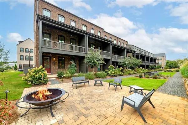 6785 Pippin Walk, Alpharetta, GA 30005