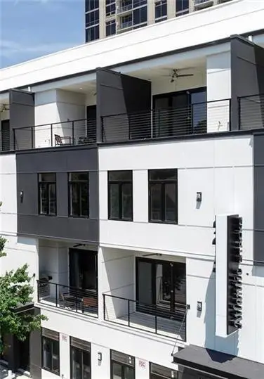 223 16th Street Nw #6, Atlanta, GA 30363 - Image #1