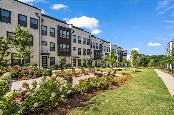 552 Ember Lane, Atlanta, GA 30318