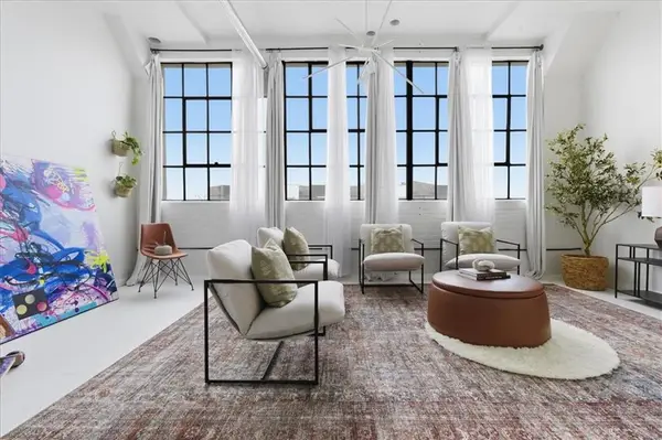 881 Memorial Drive Se #307, Atlanta, GA 30316