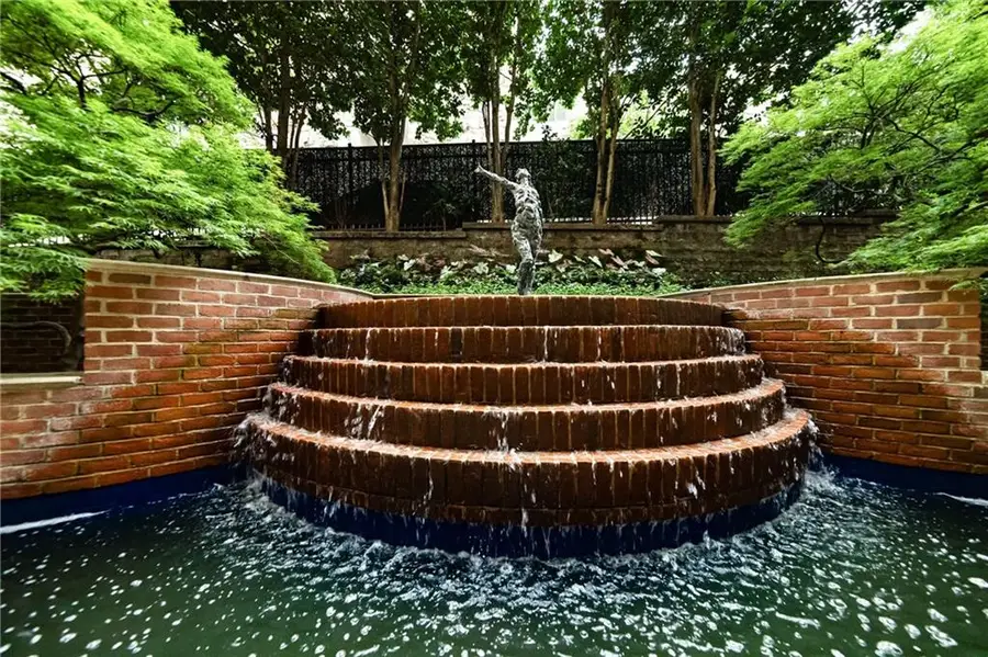 2626 Peachtree Road Nw #412, Atlanta, GA 30305 - Image #2