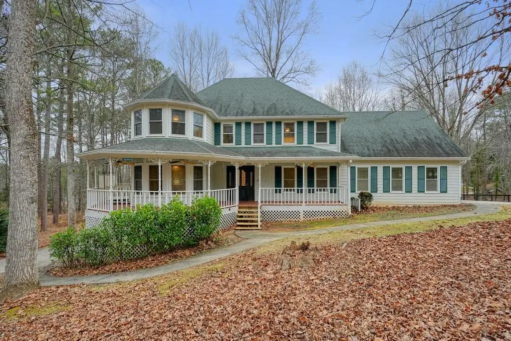 402 W Leslie Court, Woodstock, GA 30188 - #1