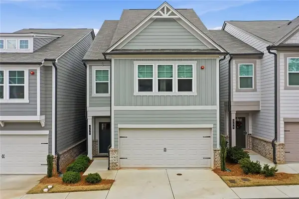356 Hayden Circle, Woodstock, GA 30189
