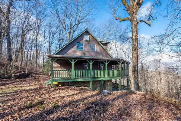 168 Burnt Mountain Cove Road, Jasper, GA 30143