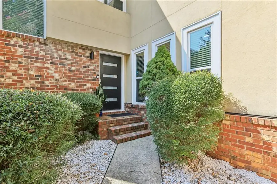 6118 Barfield Road, Atlanta, GA 30328 - Image #2