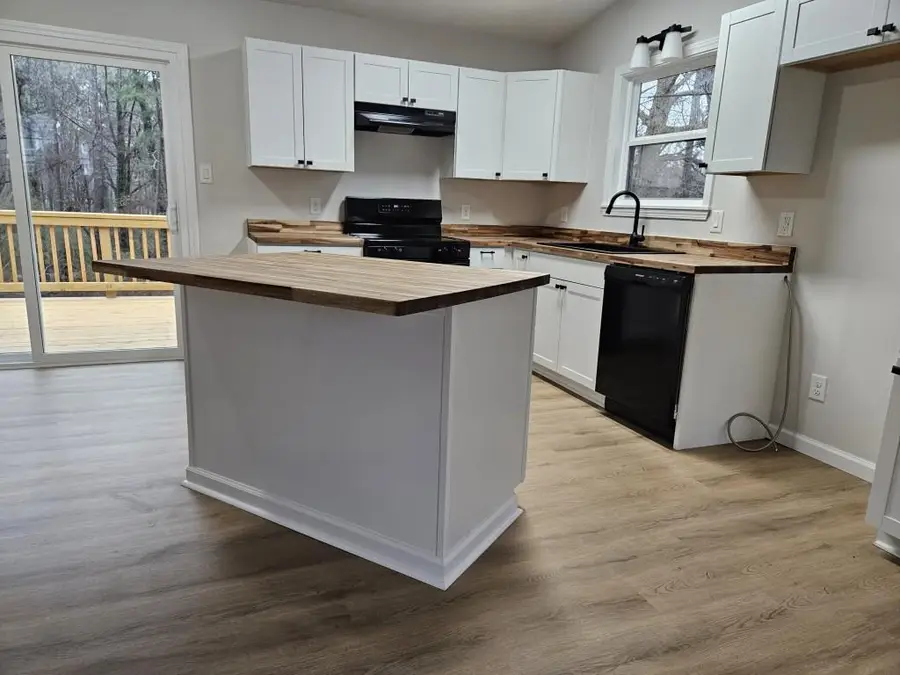 2826 Spanish Oak Drive, Lilburn, GA 30047 - Image #3