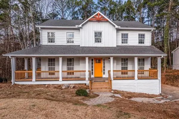 330 London Dale, Woodstock, GA 30189