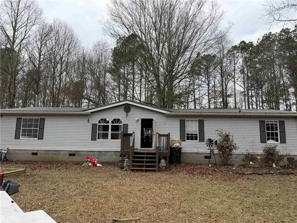 828 Harrison Road, Carrollton, GA 30117