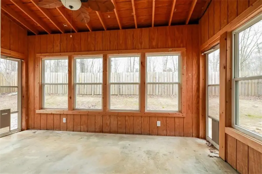 2301 Foxy Drive, Bethlehem, GA 30620 - #3