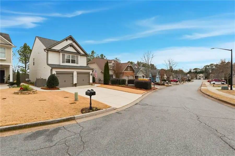 217 Highland Village Lane, Woodstock, GA 30188 - Image #2