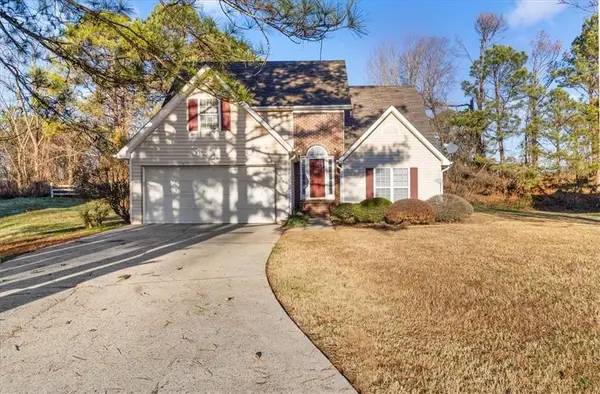 1831 Green Oak Circle, Lawrenceville, GA 30043