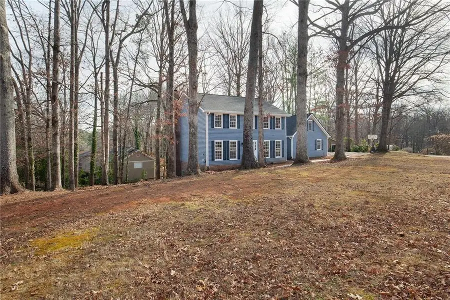 4782 Hill Court Ne, Roswell, GA 30075 - Image #3