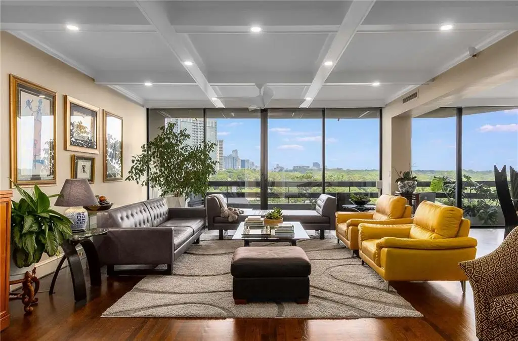 2660 Peachtree Road Nw #13F, Atlanta, GA 30305 - Image #1