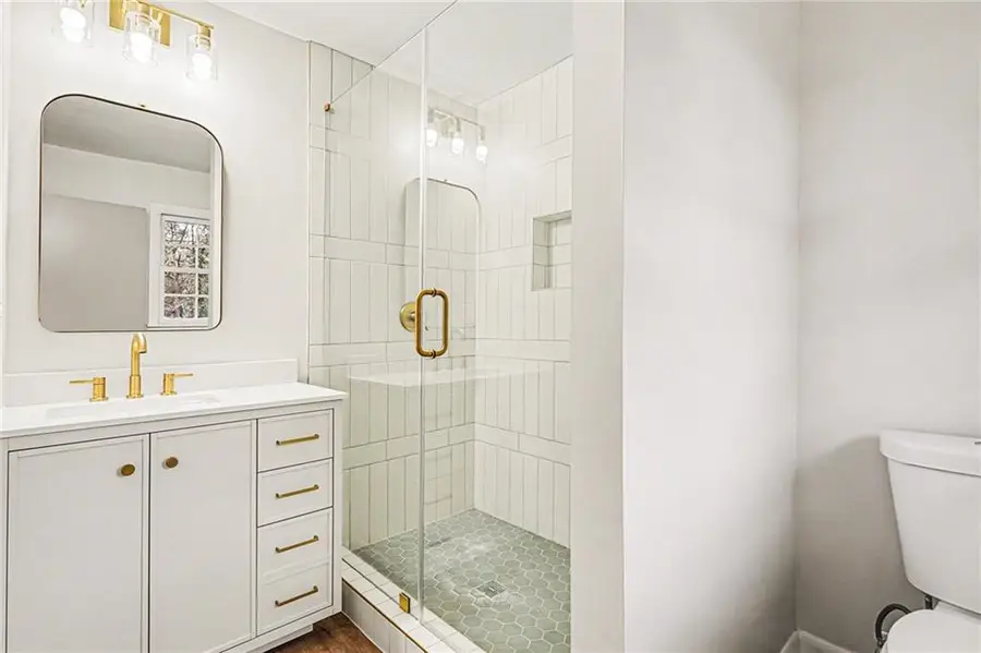 61 Barrett Circle Se, Marietta, GA 30060 - Image #3