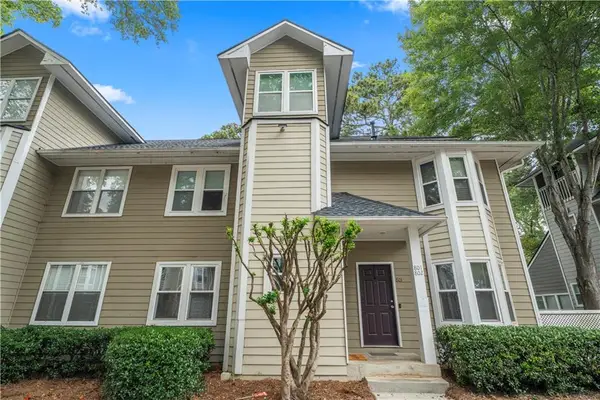 802 Ivy Green Lane Se, Marietta, GA 30067