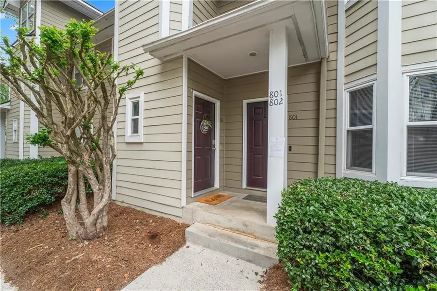 802 Ivy Green Lane Se, Marietta, GA 30067 - Image #2
