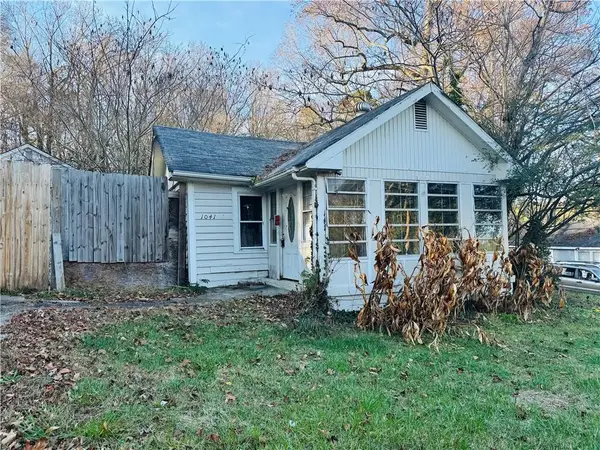 1041 S Harrison Rd, Stone Mountain, GA 30088