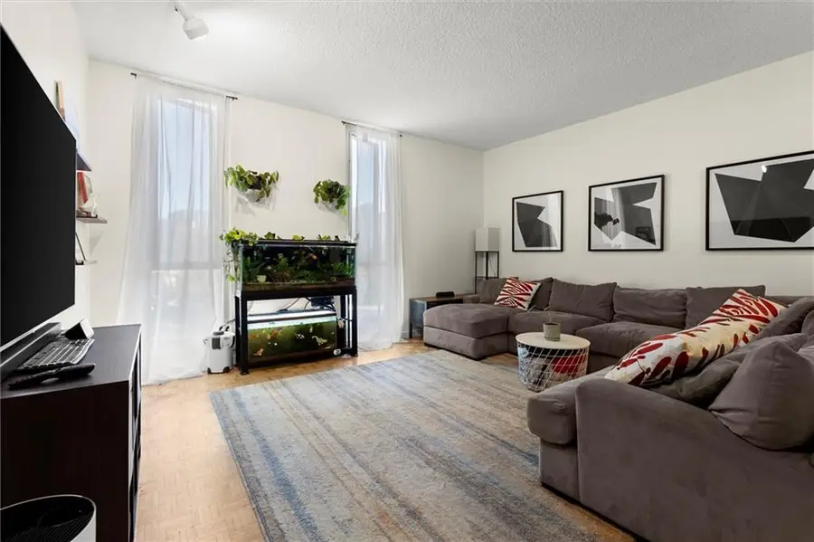 3060 Pharr Court #313, Atlanta, GA 30305 - Image #3