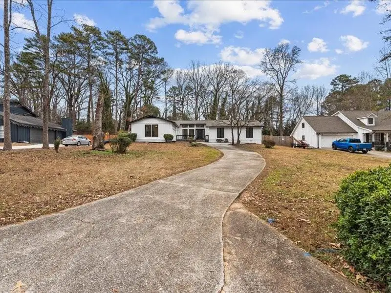 5419 Fieldgreen Drive, Stone Mountain, GA 30088 - Image #2