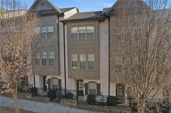 555 NE Broadview Place Ne, Atlanta, GA 30324