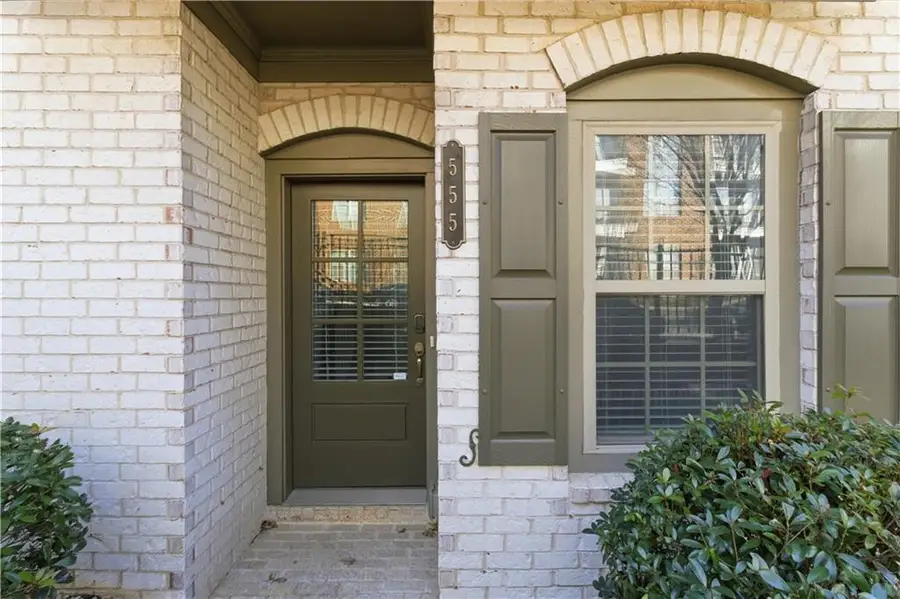 555 Broadview Place Ne, Atlanta, GA 30324 - Image #3