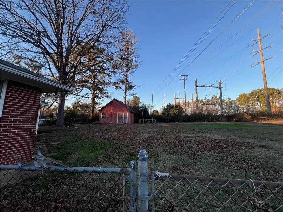 1902 Mural Circle, Morrow, GA 30260 - Image #2